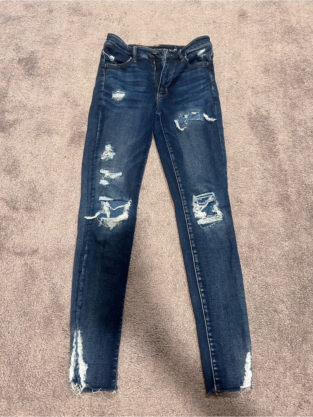 American Eagle Women’s Dark Blue Ripped Skinny Jeans